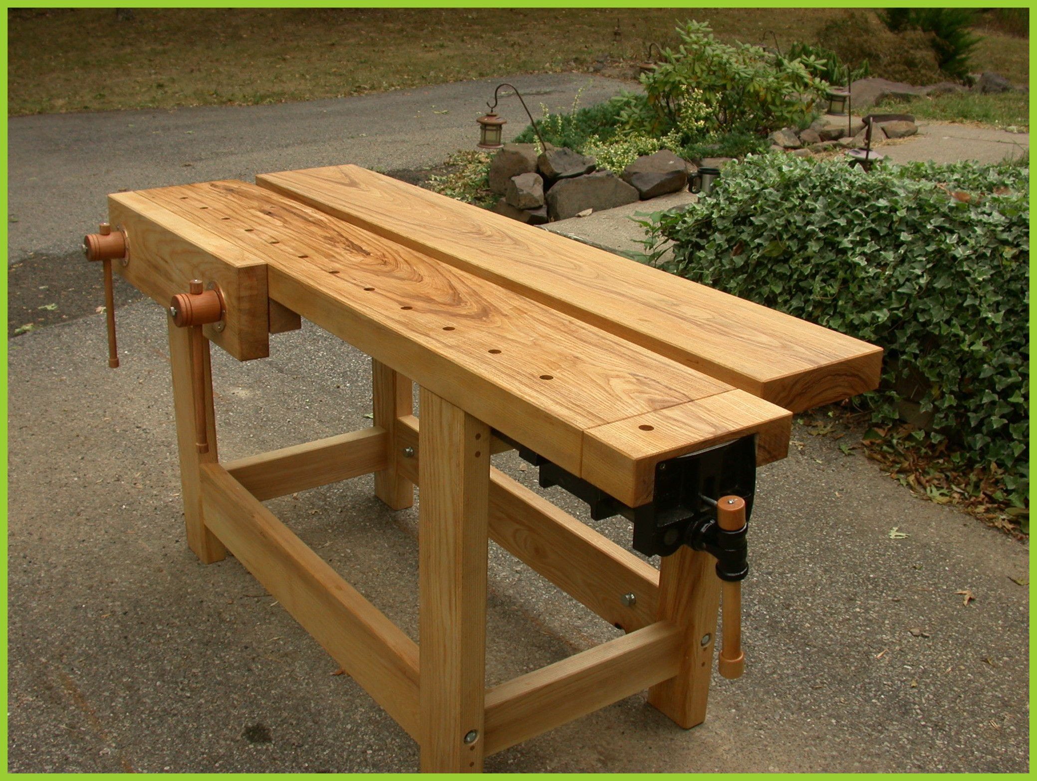 Woodworking workbench